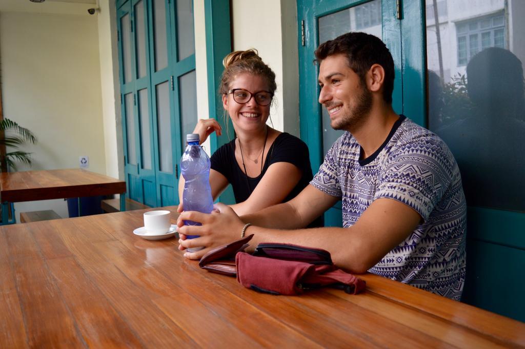 Pickled Tea Hostel Yangon Eksteriør bilde